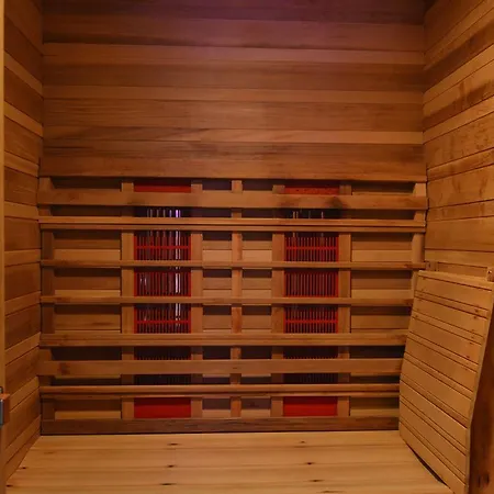 Luxurious Holiday Home In Bullingen With Sauna