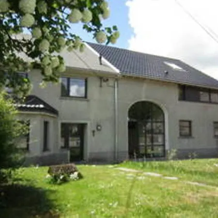 Casa vacanze Luxurious Holiday Home In Bullingen With Sauna *